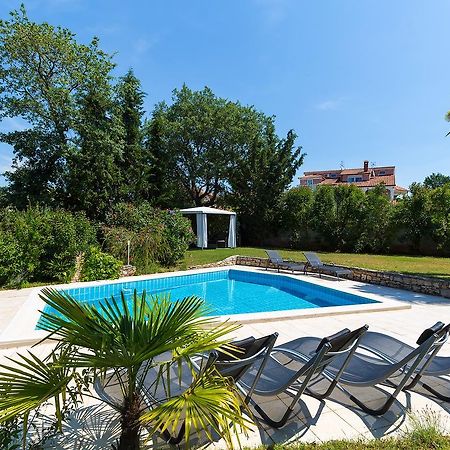 Apartments Gala Porec Exterior photo