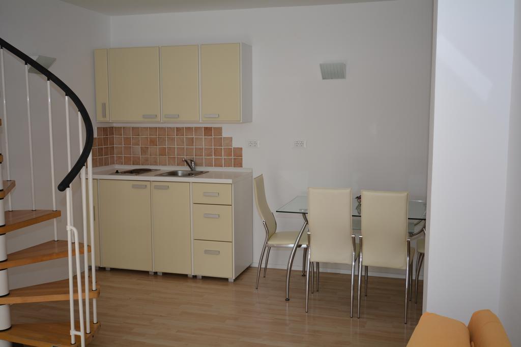 Apartments Gala Porec Room photo